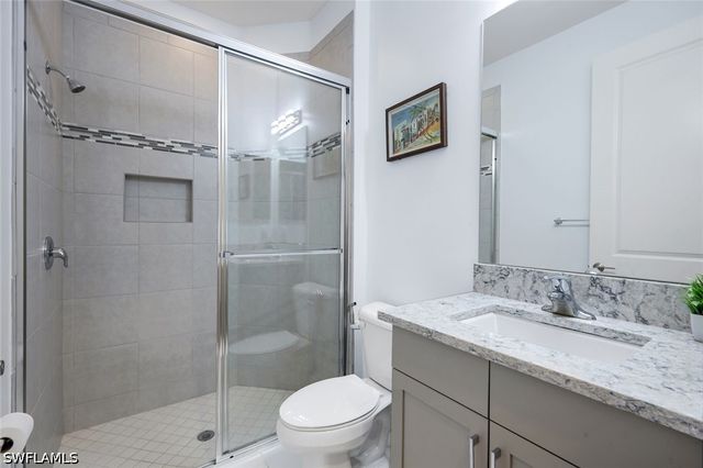4500 Aurora ST, Naples, FL 34119