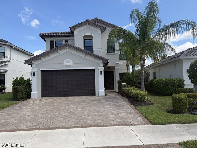 4500 Aurora ST, Naples, FL 34119