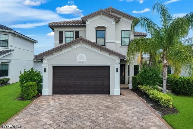 4500 Aurora ST, Naples, FL 34119