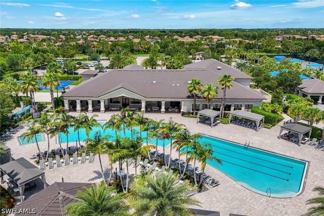 4500 Aurora ST, Naples, FL 34119