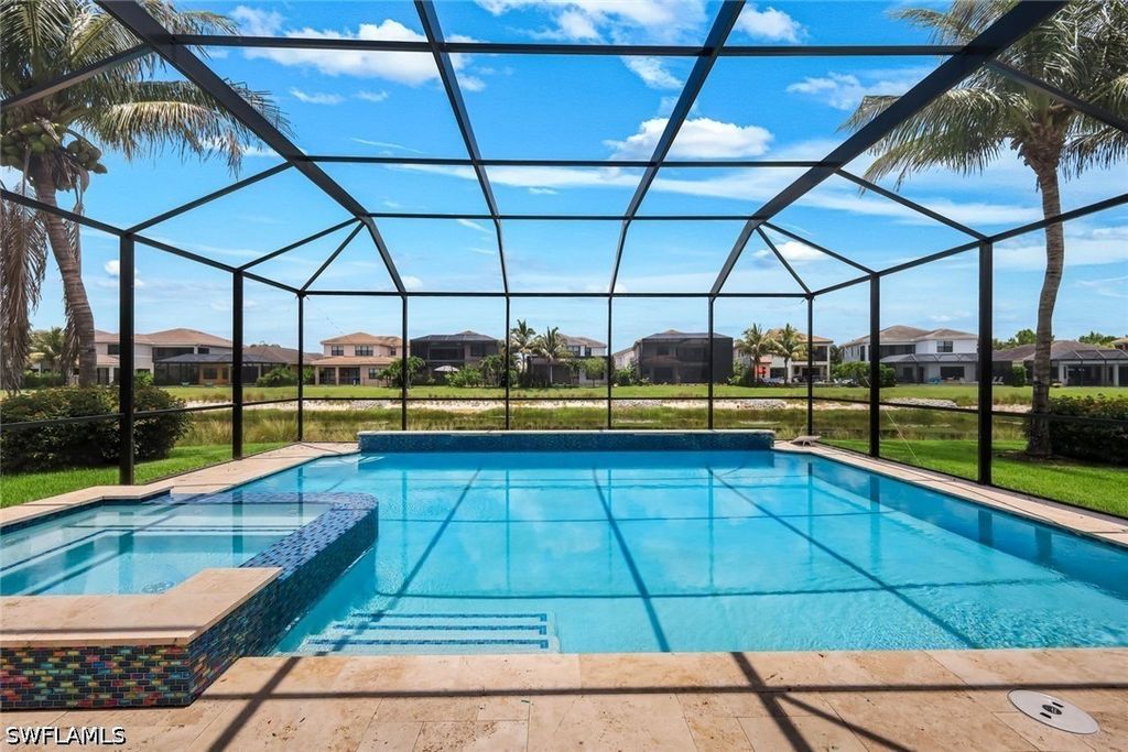 4500 Aurora ST, Naples, FL 34119