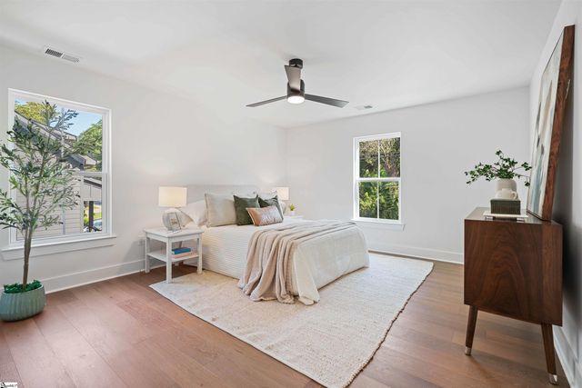 34 Lowndes Hill Road, Greenville, SC 29607