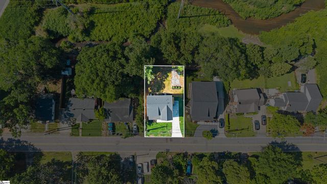 34 Lowndes Hill Road, Greenville, SC 29607