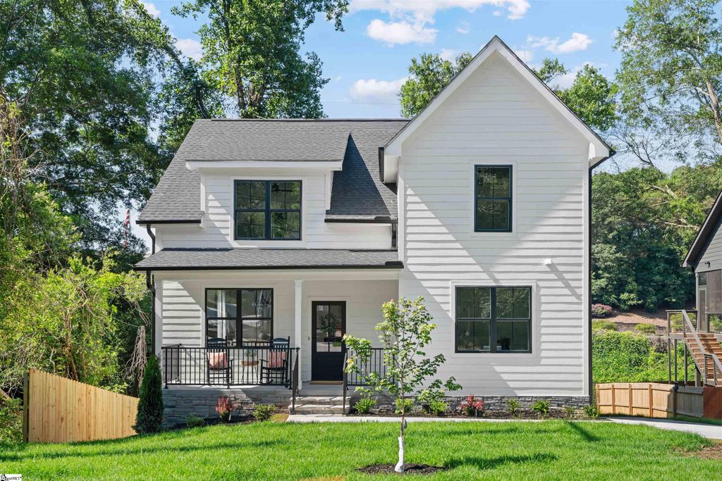 34 Lowndes Hill Road, Greenville, SC 29607