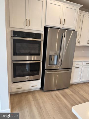 14134 SLATE ST, Woodbridge, VA 22193