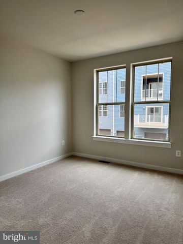 14134 SLATE ST, Woodbridge, VA 22193
