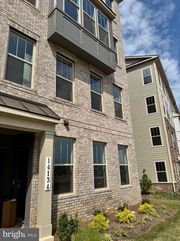 14134 SLATE ST, Woodbridge, VA 22193