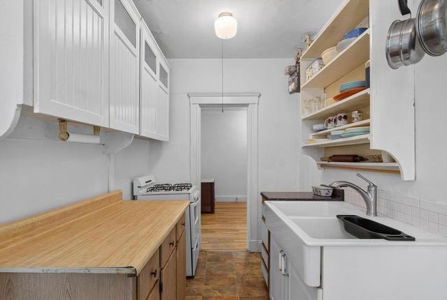 66 Queensberry Street 319, Boston, MA 02215