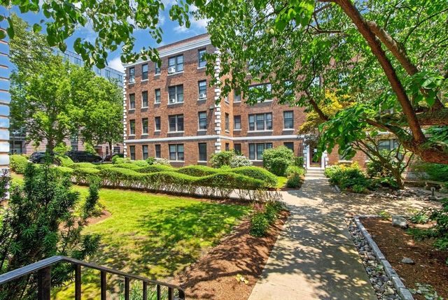 66 Queensberry Street 319, Boston, MA 02215
