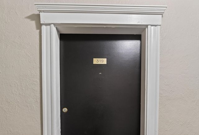 66 Queensberry Street 319, Boston, MA 02215