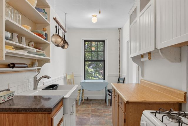 66 Queensberry Street 319, Boston, MA 02215