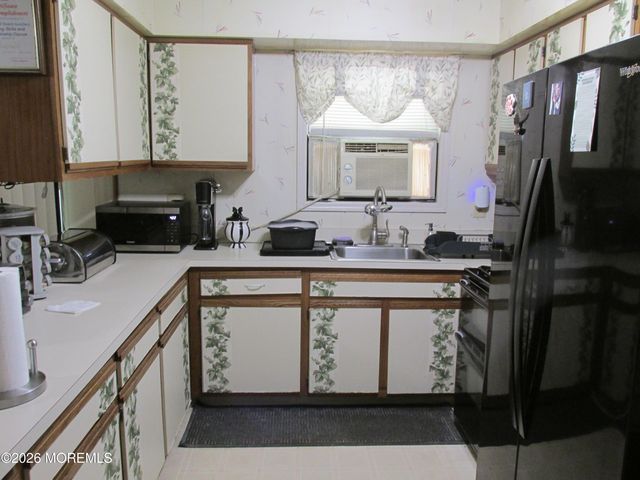 407 Western Boulevard, Bayville, NJ 08721