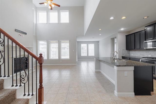 20318 Peralta Cliff Trail, Richmond, TX 77407