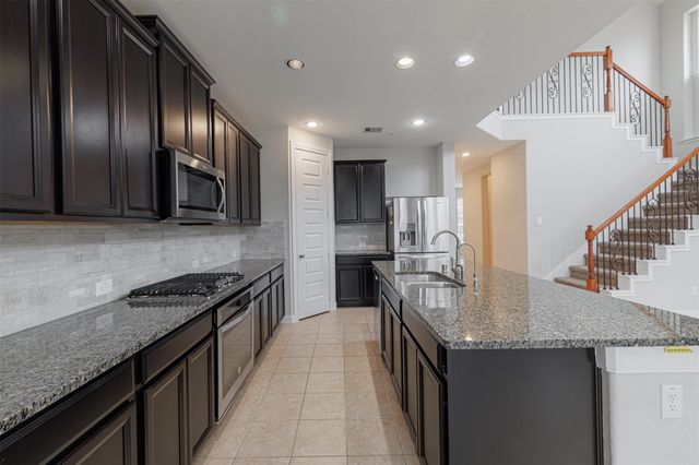 20318 Peralta Cliff Trail, Richmond, TX 77407