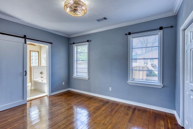 220 College St, Lonoke, AR 72086