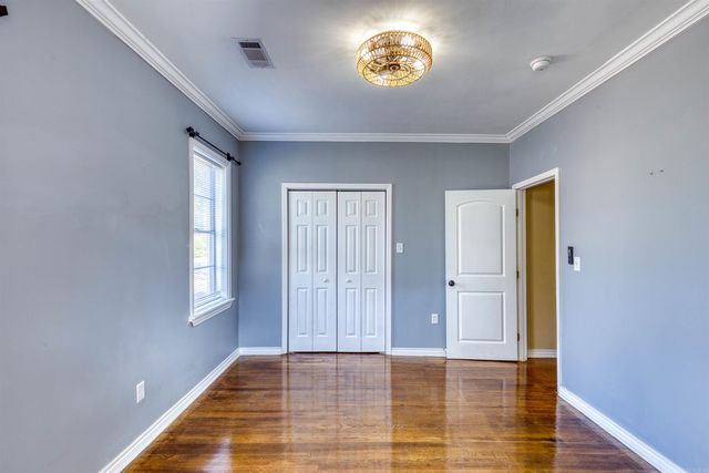 220 College St, Lonoke, AR 72086