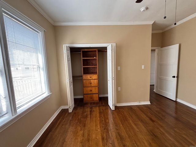 220 College St, Lonoke, AR 72086