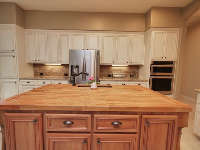 1666 Renpoint Way, Folsom, CA 95630