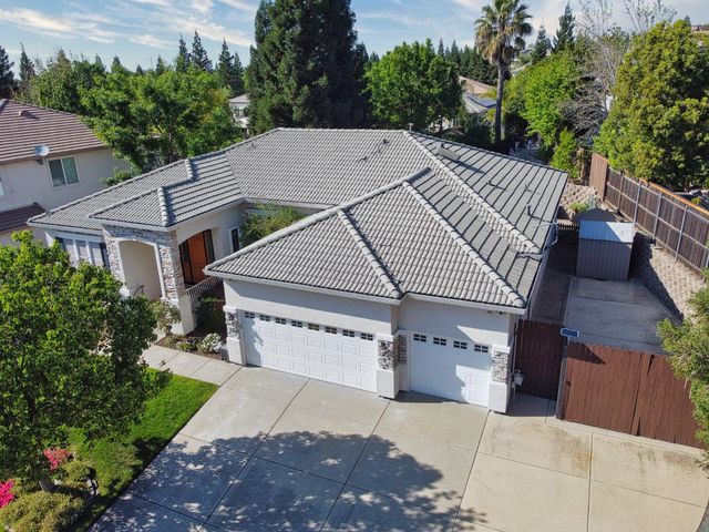 1666 Renpoint Way, Folsom, CA 95630