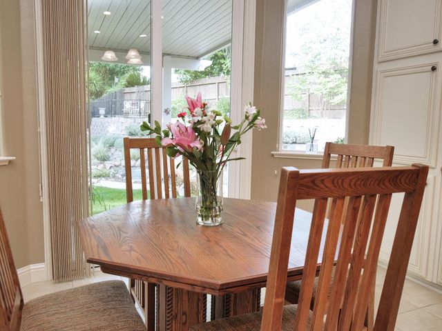 1666 Renpoint Way, Folsom, CA 95630