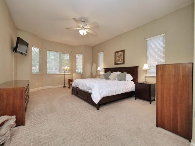 1666 Renpoint Way, Folsom, CA 95630