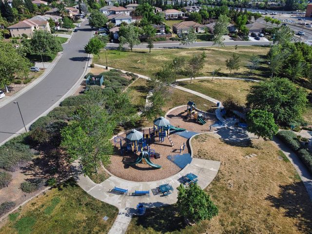 1666 Renpoint Way, Folsom, CA 95630