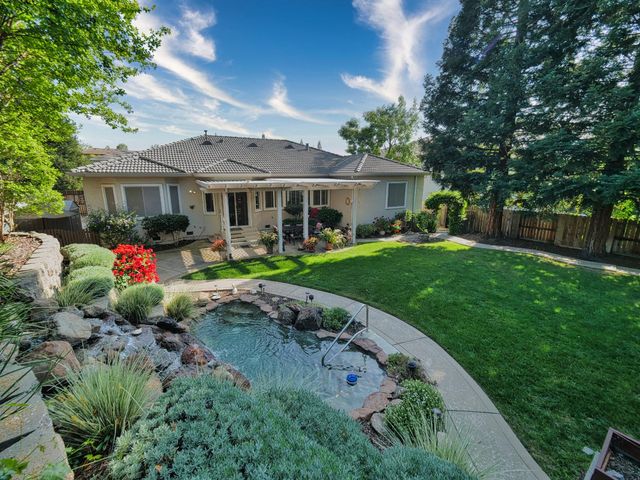 1666 Renpoint Way, Folsom, CA 95630