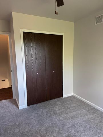 1605 Earthstone Drive, Valparaiso, IN 46383