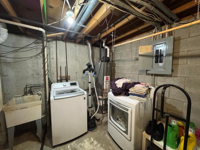1605 Earthstone Drive, Valparaiso, IN 46383
