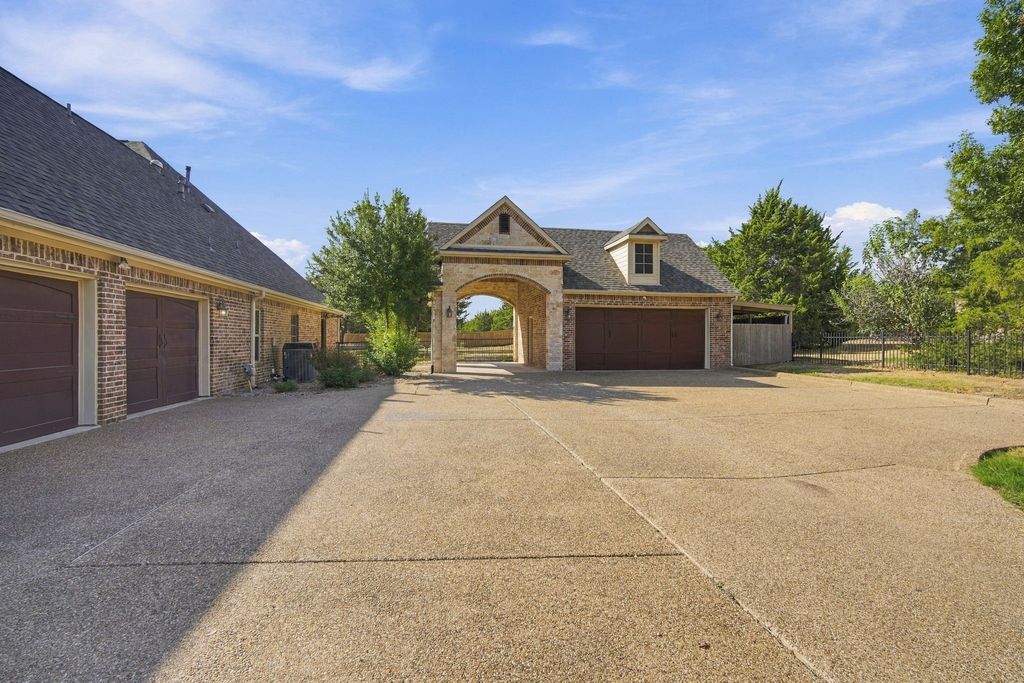 4050 Wisteria Trail, Midlothian, TX 76065 — photo 3