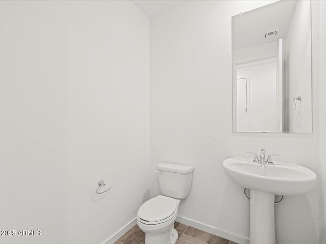 8526 W Saratoga Way, Florence, AZ 85132