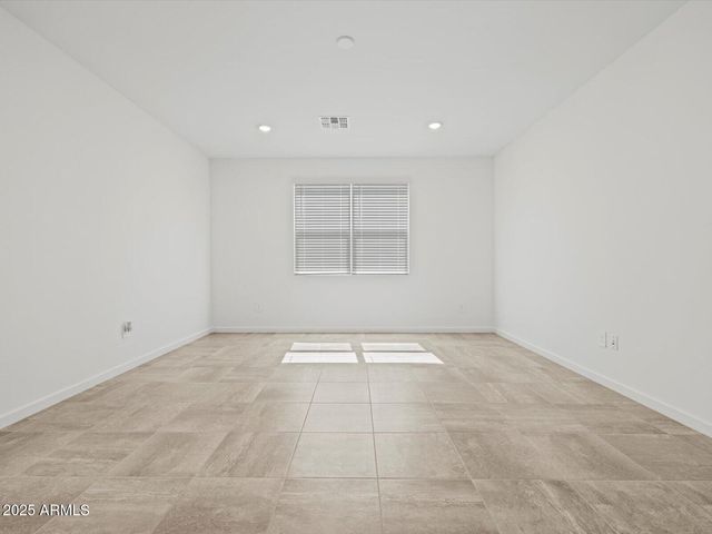 8526 W Saratoga Way, Florence, AZ 85132