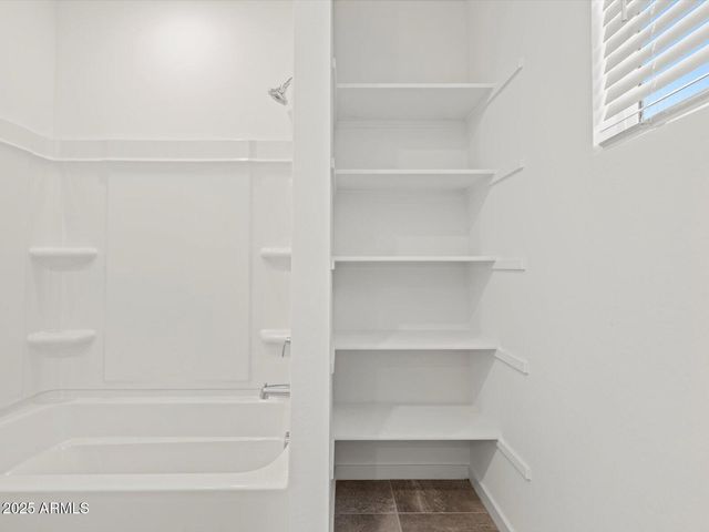 8526 W Saratoga Way, Florence, AZ 85132