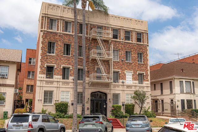 621 S Dunsmuir Avenue, Los Angeles, CA 90036