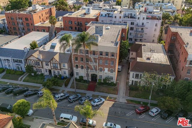 621 S Dunsmuir Avenue, Los Angeles, CA 90036