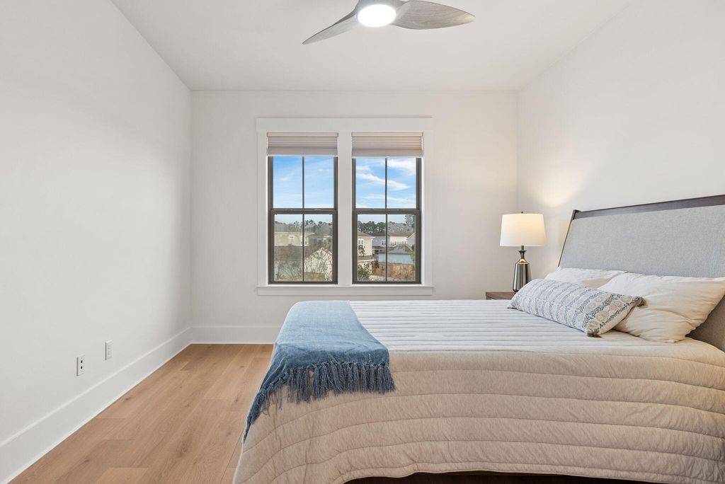 Image 24 of property listing at 167 Great Lawn Drive, Summerville, SC 29486