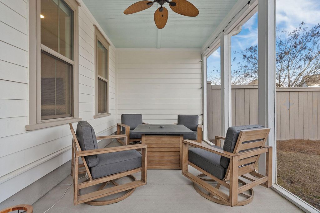 Image 34 of property listing at 167 Great Lawn Drive, Summerville, SC 29486