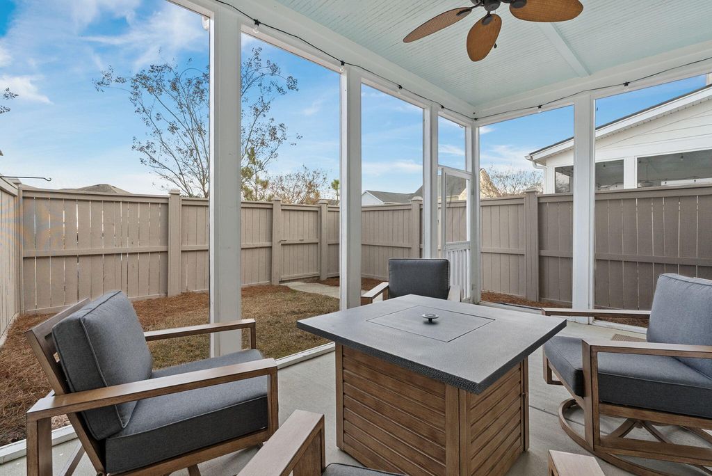 Image 35 of property listing at 167 Great Lawn Drive, Summerville, SC 29486