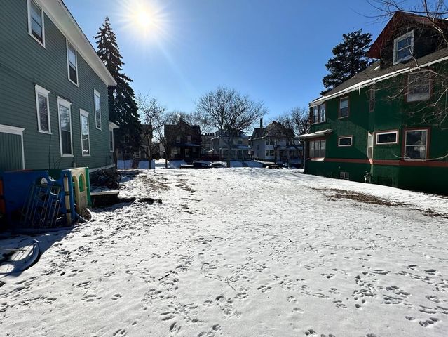 909 Dayton Avenue, Saint Paul, MN 55104