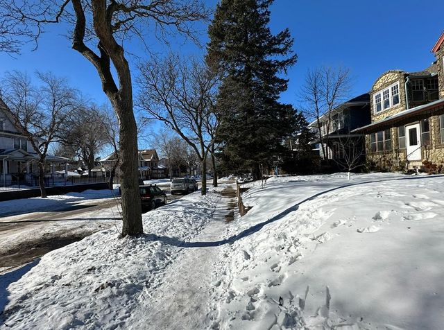 909 Dayton Avenue, Saint Paul, MN 55104