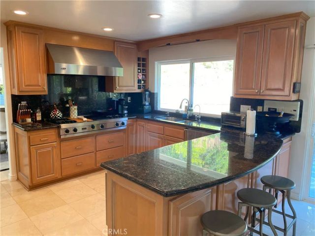 60 Upper Lake Road, Thousand Oaks, CA 91361