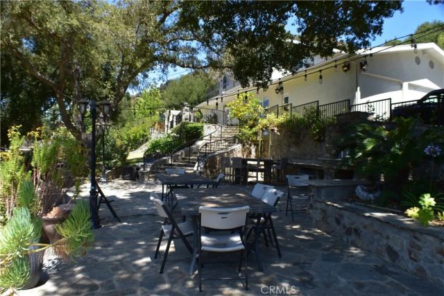 60 Upper Lake Road, Thousand Oaks, CA 91361