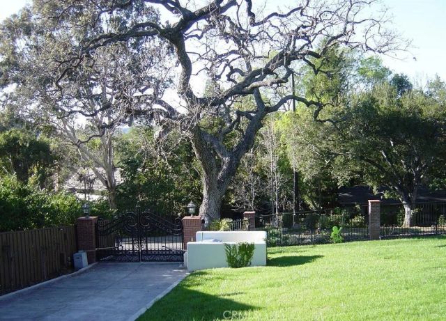 60 Upper Lake Road, Thousand Oaks, CA 91361