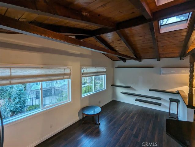 60 Upper Lake Road, Thousand Oaks, CA 91361