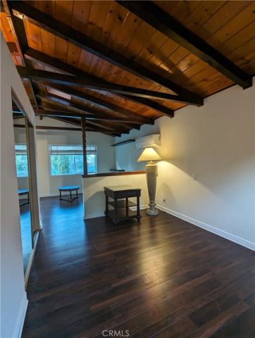 60 Upper Lake Road, Thousand Oaks, CA 91361