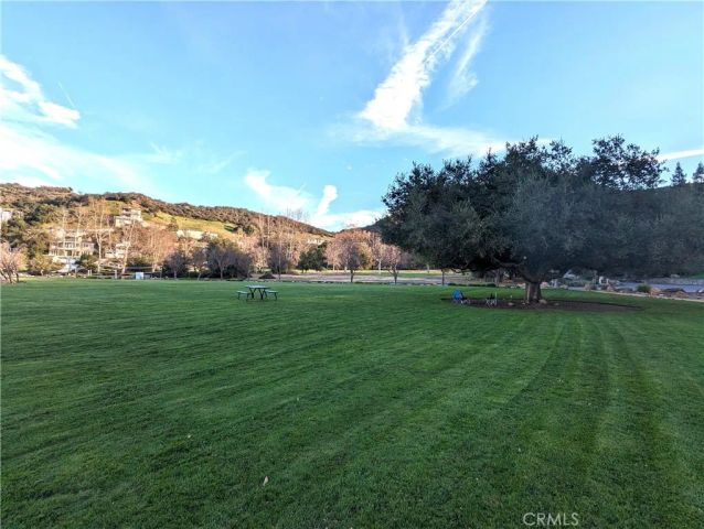 60 Upper Lake Road, Thousand Oaks, CA 91361