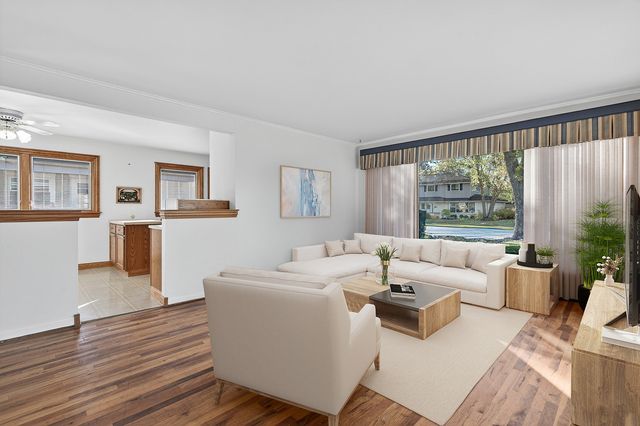 1187 S Ridge Avenue, Arlington Heights, IL 60005