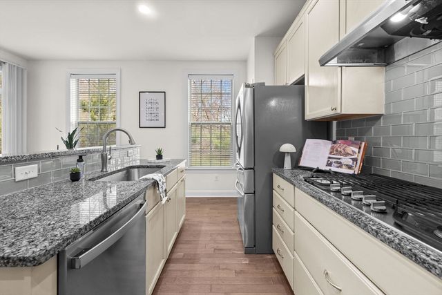 28 Simeon Howard Way 28, Westborough, MA 01581