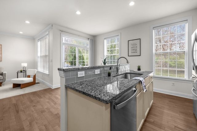28 Simeon Howard Way 28, Westborough, MA 01581