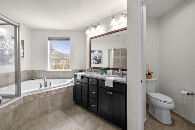 28 Simeon Howard Way 28, Westborough, MA 01581